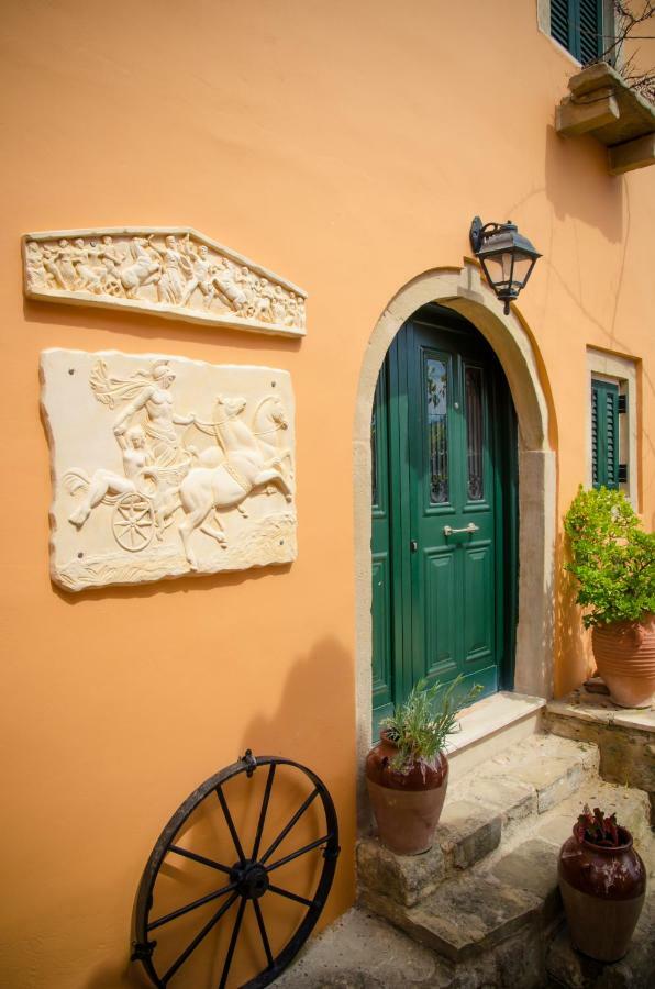 Villa Conte Rari Agios Gordios  Eksteriør billede